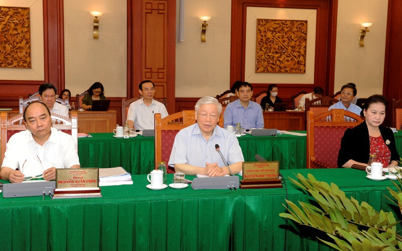 Tổng Bí thư, Chủ tịch nước Nguyễn Phú Trọng phát biểu chỉ đạo tại buổi làm việc với Ban Thường vụ Thành ủy Thành phố Hồ Chí Minh.