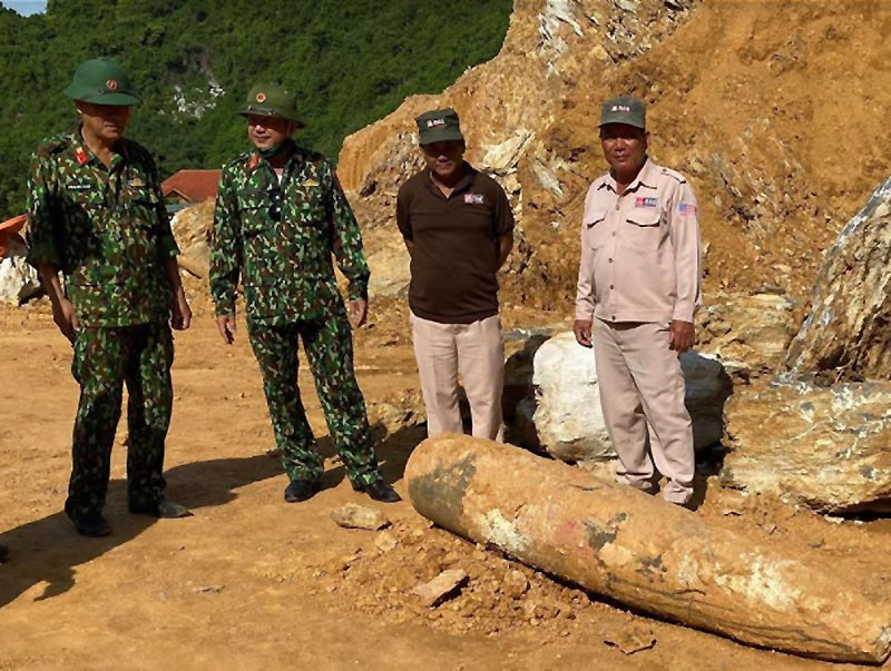 Quả bom khủng sau chiến tranh được các lực lượng chức năng ở Quảng Bình xử lý an toàn.