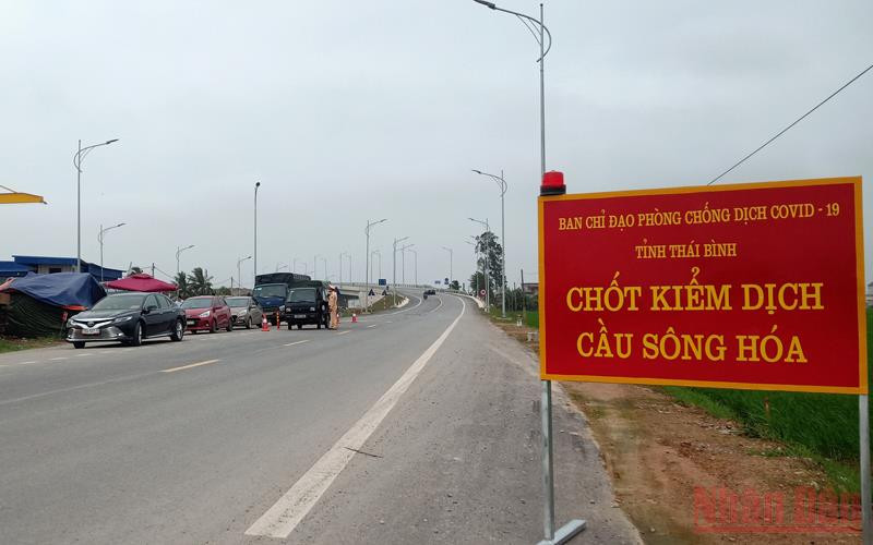 Thái Bình tiếp tục siết chặt người vào địa bàn thông qua 7 chốt kiểm soát liên ngành ở cửa ngõ.