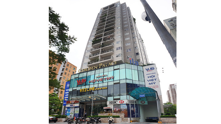 Lô đất C3 (khu đô thị Trung Hòa - Nhân Chính) từng được quy hoạch làm bãi đỗ xe thông minh nay bị biến thành chung cư thương mại.