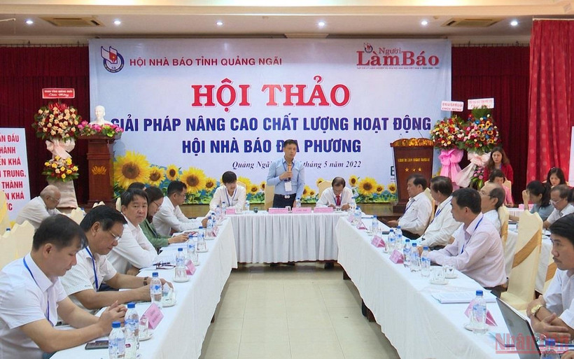 Quang cảnh hội thảo “Giải pháp nâng cao chất lượng hoạt động của Hội Nhà báo địa phương”.