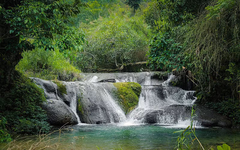 Vẻ đẹp hoang sơ, yên bình của Nặm Chắn.