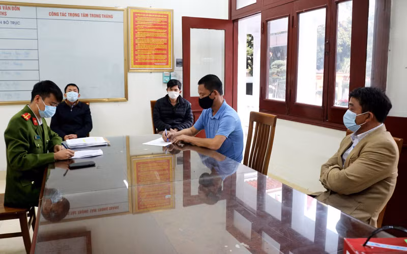  Các trường hợp vi phạm quy định phòng, chống dịch tại cơ quan công an 