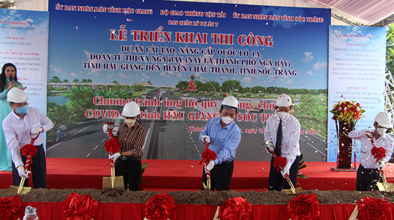 Lễ triển khai thi công.