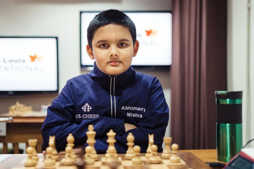 Cậu bé tài năng Abhimanyu Mishra. (Ảnh: Getty)