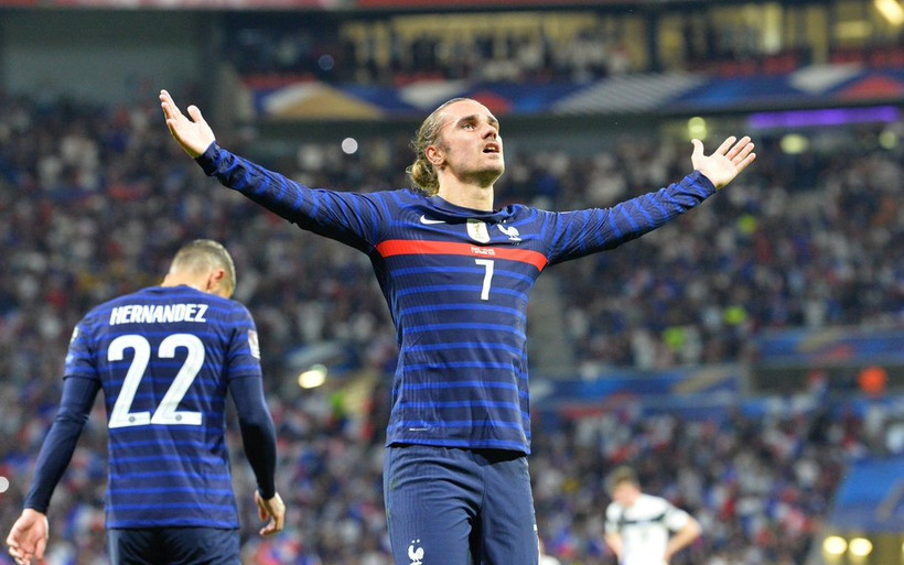 Griezmann lập cú đúp bàn thắng để cắt chuỗi 5 trận hòa thất vọng của Pháp. (Ảnh: FIFA)