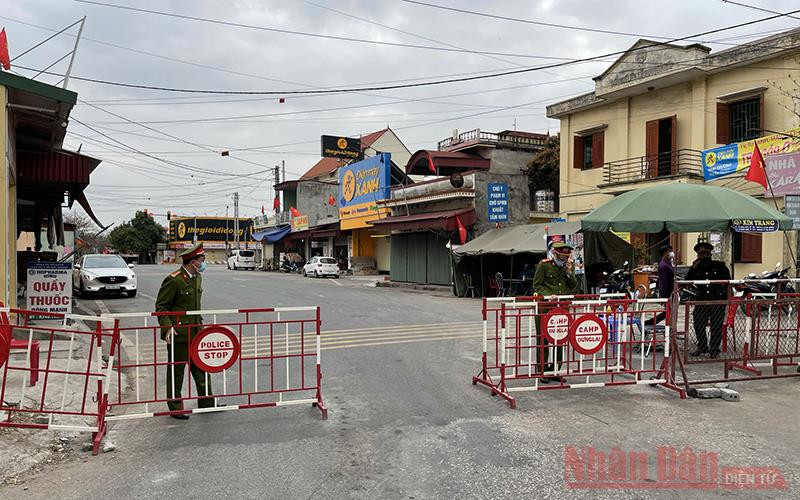 Chốt kiểm dịch Quý Cao (Tứ Kỳ) điểm tiếp giáp giữa tỉnh Hải Dương và TP Hải Phòng