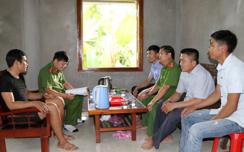 Tuyên truyền, vận động nhân dân tham gia phòng chống ma túy, ngăn chặn tệ nạn ma túy trong cộng đồng.