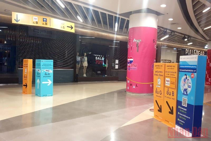 Một số doanh nghiệp trong các trung tâm thương mại sẽ được hoạt động trở lại từ ngày 1/9 tới. (Ảnh: NAM ĐÔNG)