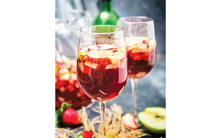 Sông xưa rười rượi gió