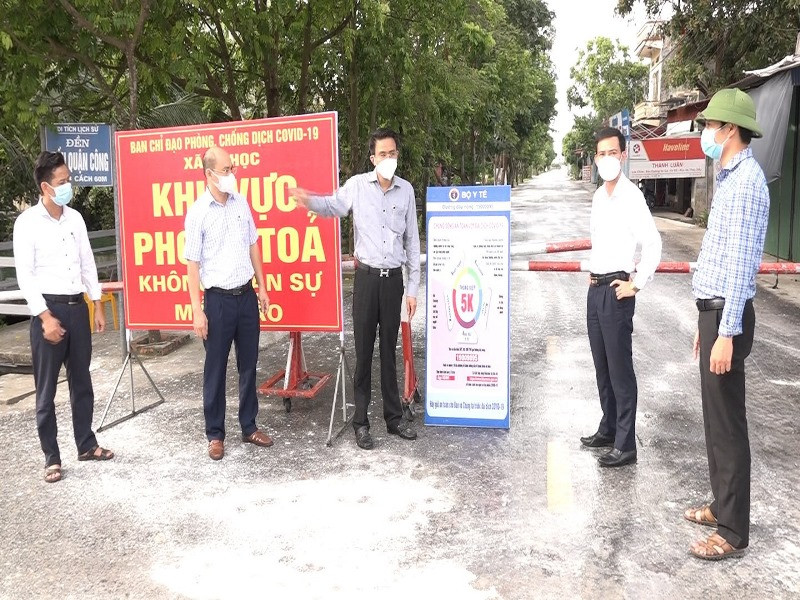 Ba xã của huyện Vĩnh Bảo đang thực hiện giãn cách theo Chỉ thị 16 sẽ chuyển sang thực hiện giãn cách xã hội theo Chỉ thị 15 của Thủ tướng Chính phủ từ sáng 10/7.