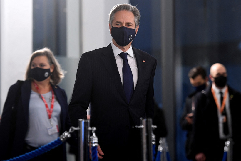 Ông Antony Blinken đến Anh tham dự Hội nghị Bộ trưởng Ngoại giao G7. (Ảnh: Reuters)
