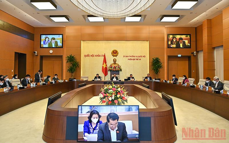 Quang cảnh phiên họp. (Ảnh: Duy Linh)