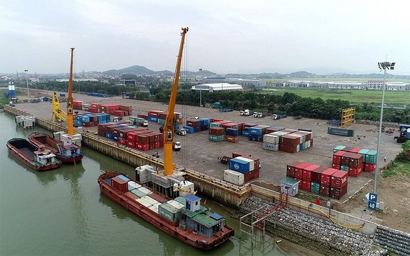 Bắc Ninh là một trong những địa phương dẫn đầu cả nước về giá trị sản xuất công nghiệp, do vậy lượng hàng hóa luân chuyển, lưu kho bãi trong quá trình làm thủ tục xuất, nhập khẩu rất lớn. 