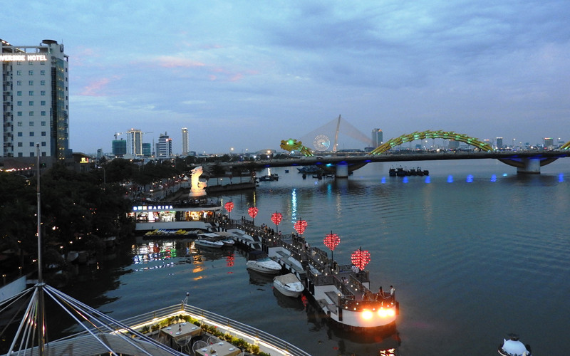 Đà Nẵng suy giảm mạnh về kinh tế do dịch bệnh.