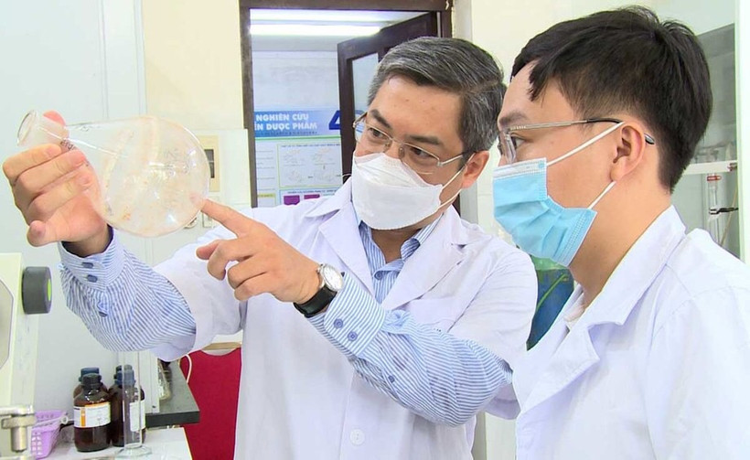 Phát triển thuốc hỗ trợ điều trị Covid-19