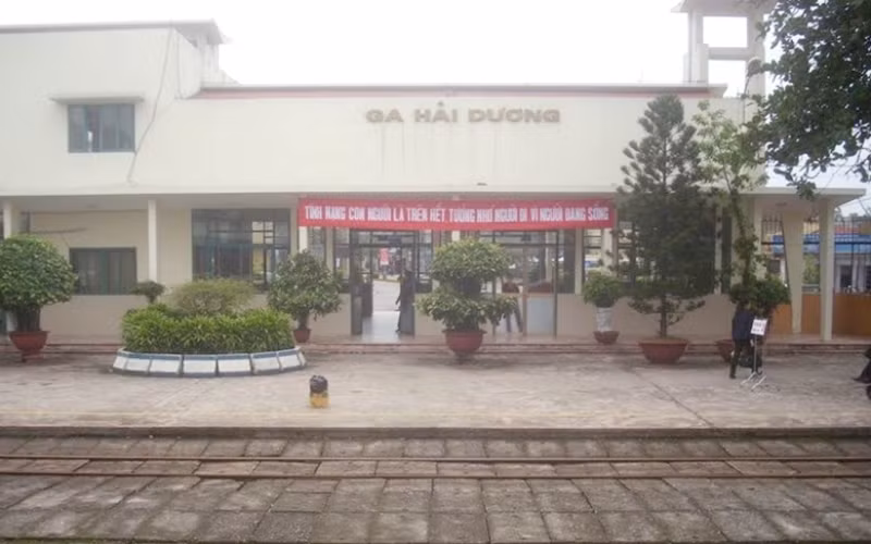 Ga Hải Dương đón khách trở lại sau khi hết giãn cách xã hội