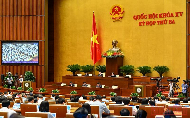 Quang cảnh phiên họp Quốc hội tại Hội trường Diên Hồng, ngày 10/6. (Ảnh: THỦY NGUYÊN)