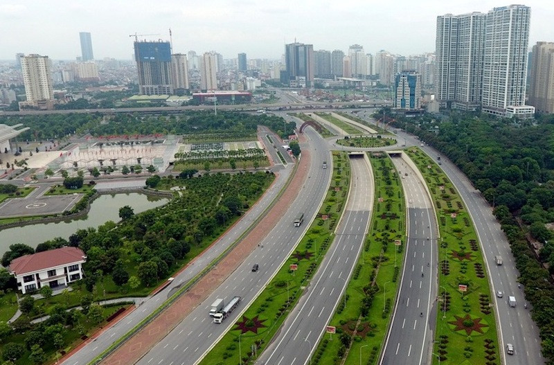 Con đường đi lên chủ nghĩa xã hội ở Việt Nam ngày càng được hoàn thiện và từng bước được hiện thực hóa. (Ảnh: Đại lộ Thăng Long ở Thủ đô Hà Nội - Nguồn:tuyengiao.vn)