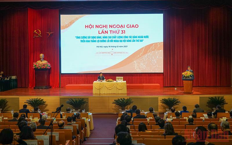 Toàn cảnh Hội nghị về công tác xây dựng Đảng và công tác đảng ngoài nước. (Ảnh: Đinh Trường)