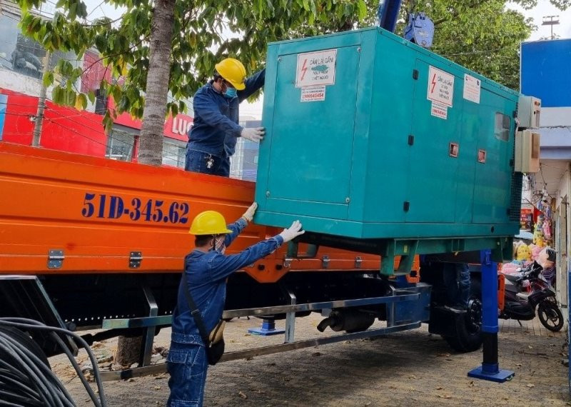 EVNHCMC đã chuẩn bị máy phát dự phòng bảo đảm điện cho các điểm thi tốt nghiệp THPT năm 2021. (Ảnh minh họa)