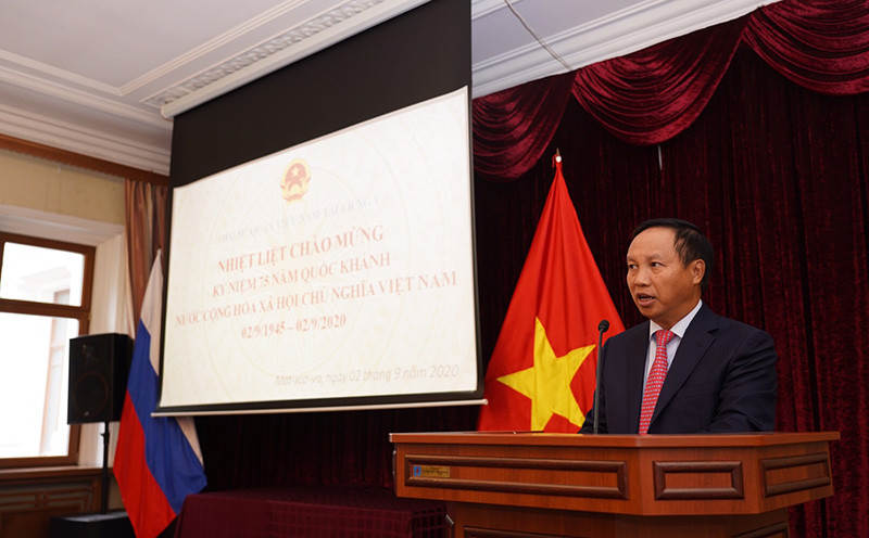 Đại sứ Ngô Đức Mạnh phát biểu tại buổi lễ.