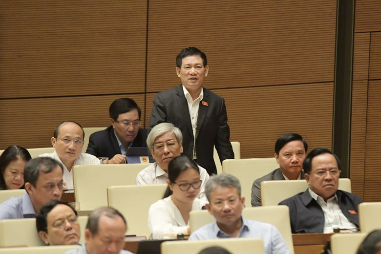 Tổng Kiểm toán Nhà nước Hồ Đức Phớc, ngày 1-4, tại Kỳ họp thứ 11, Quốc hội khóa XIV.