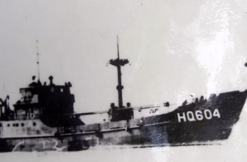 Tàu HQ-604 - con tàu bị địch bắn chìm trong cuộc chiến đấu bảo vệ chủ quyền biển đảo Tổ quốc ở Gạc Ma, ngày 14/3/1988. (Nguồn: TTXVN)