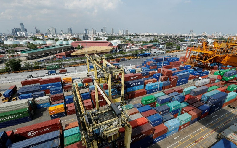 Container tại cảng biển ở thủ đô Bangkok, Thái Lan. (Ảnh: Reuters)