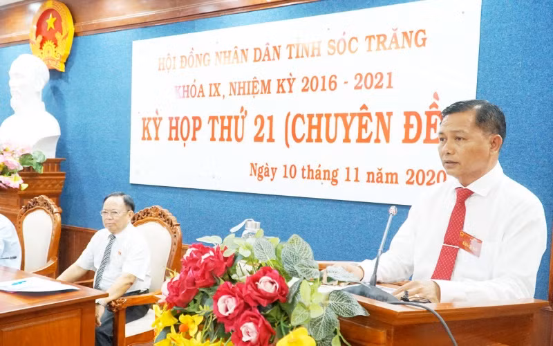 Đồng chí Trần Văn Lâu, Phó Bí thư Tỉnh ủy, phát biểu sau khi được bầu giữ chức Chủ tịch UBND tỉnh Sóc Trăng.