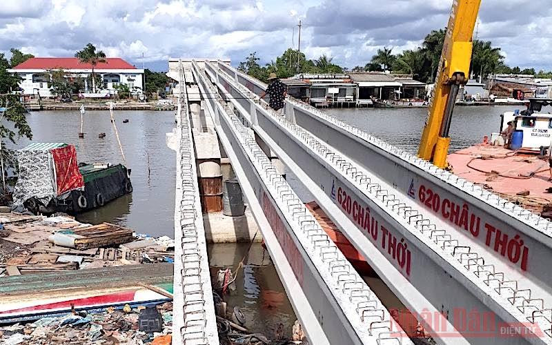 Sắt-thép chiếm tỷ trọng lớn trong xây dựng nhưng hiện tại giá tăng khoảng 5.000/kg so với đầu năm 2021.