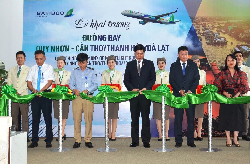 Lễ khai trương đường bay Quy Nhơn - Cần Thơ/Thanh Hóa/Đà Lạt .