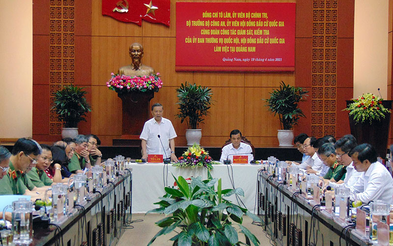 Bộ trưởng Tô Lâm phát biểu tại buổi làm việc.