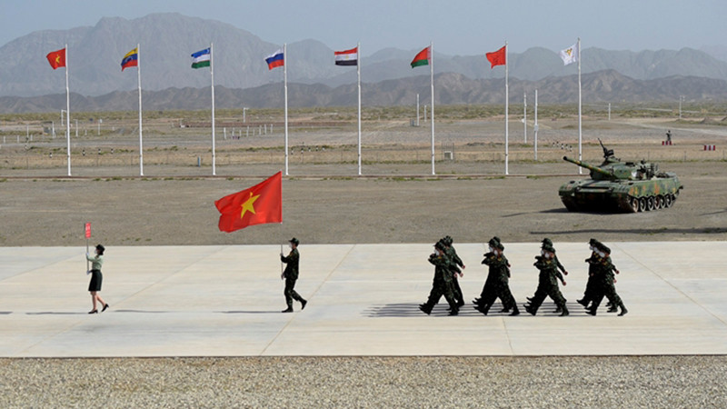 Khối diễu hành của Đội tuyển Hóa học Quân đội nhân dân Việt Nam tại Lễ khai mạc Army Games 2021 tổ chức tại Trung Quốc. Ảnh: KIÊN CƯỜNG