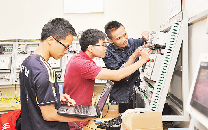 Tiết học của sinh viên Trường đại học Bách khoa. Ảnh | TRẦN HẢI