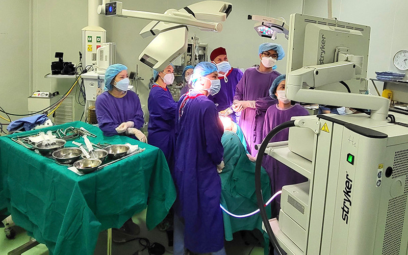 Các bác sĩ phẫu thuật loại bỏ khối u hiếm gặp.