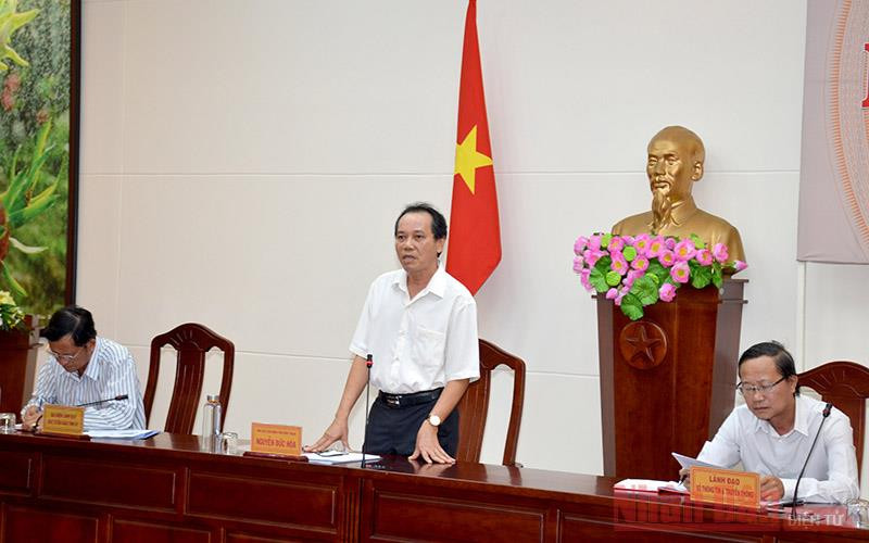 Phó Chủ tịch UBND tỉnh Bình Thuận Nguyễn Đức Hòa chủ trì họp báo.