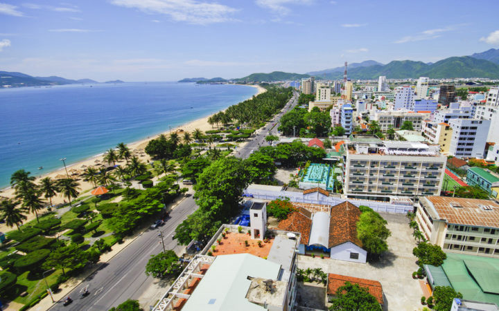 Những con đường ven biển Việt Nam là cung đường đạp xe tuyệt vời (Ảnh: MapQuest)