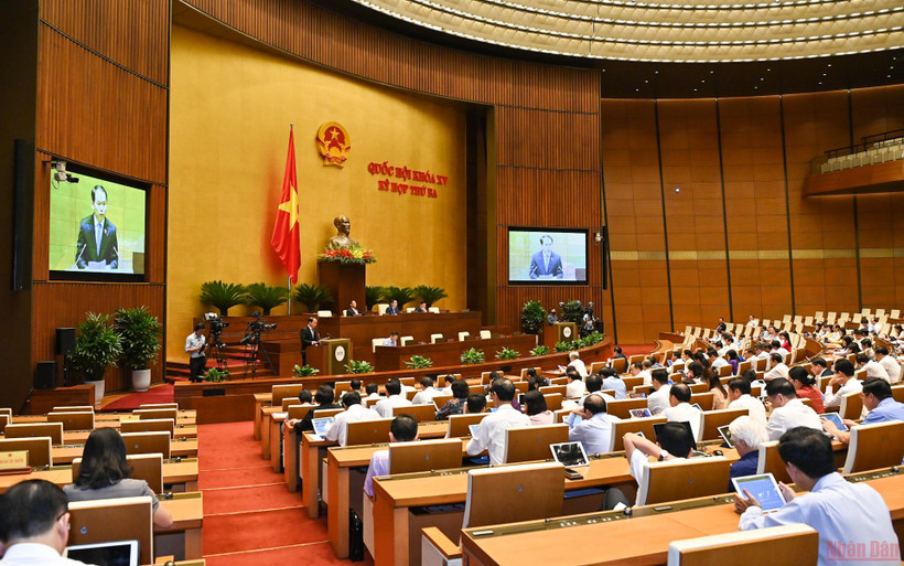 Toàn cảnh phiên họp của Quốc hội chiều 13/6. (Ảnh: DUY LINH)