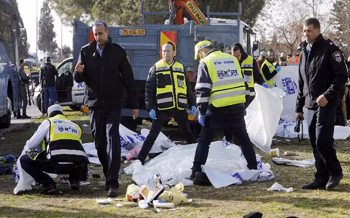 Bạo lực leo thang tại Bờ Tây.