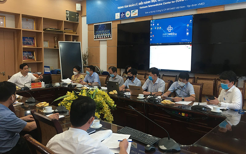 Cục quản lý khám chữa bệnh họp Hội đồng chuyên môn. 