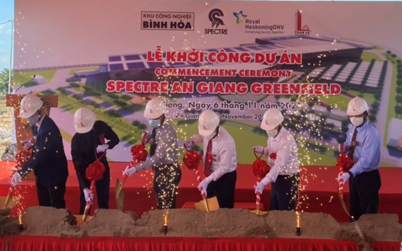 Khởi động dự án công nghệ may mặc giải quyết việc làm cho 1.200 lao động.