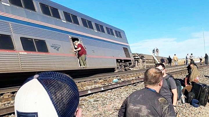 Mỹ điều tra vụ tai nạn tàu hỏa nghiêm trọng