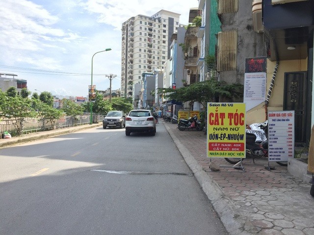 Đường ven sông Lừ sau khi được cải tạo trở thành tuyến phố đẹp, kinh doanh sầm uất.