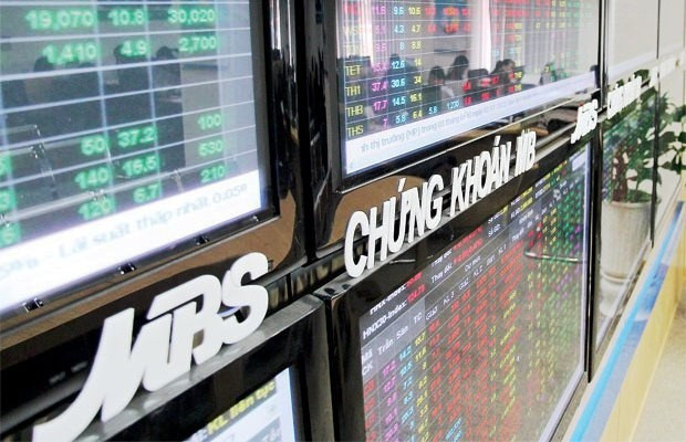 Cấp mã giao dịch và chuyển quyền hơn 31,5 triệu cổ phiếu