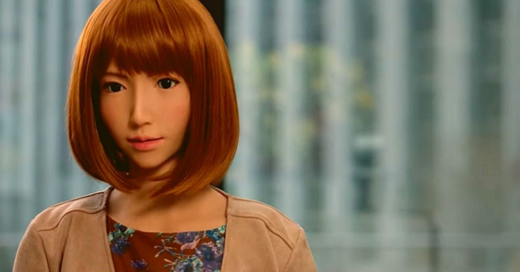 Robot nữ xinh đẹp Erica. Ảnh: Youtube.