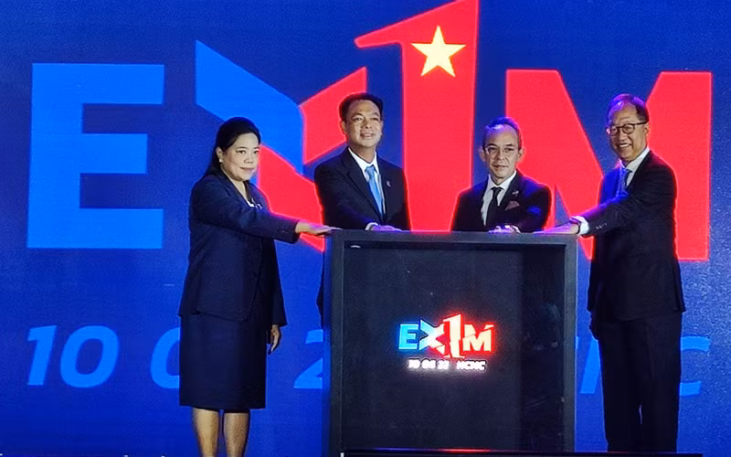 Lễ khai trương văn phòng đại diện EXIM Thái Lan tại Thành phố Hồ Chí Minh với sự tham gia của Đại sứ Thái Lan tại Việt Nam và Tổng Lãnh sự quán Thái Lan tại Thành phố Hồ Chí Minh.