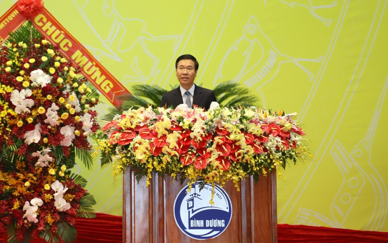 Đồng chí Võ Văn Thưởng phát biểu chỉ đạo Đại hội. 