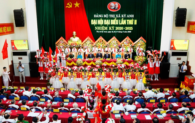 Đại hội đại biểu Đảng bộ thị xã Kỳ Anh lần thứ II.