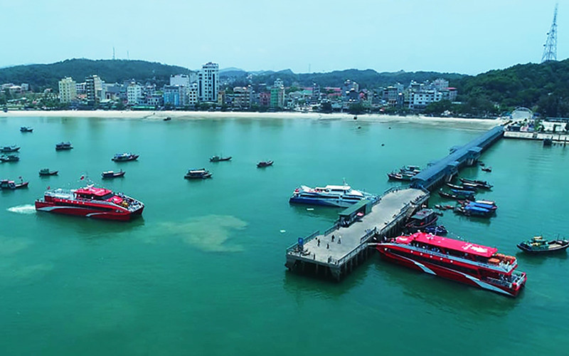 Cầu Cảng Cô Tô (Quảng Ninh).